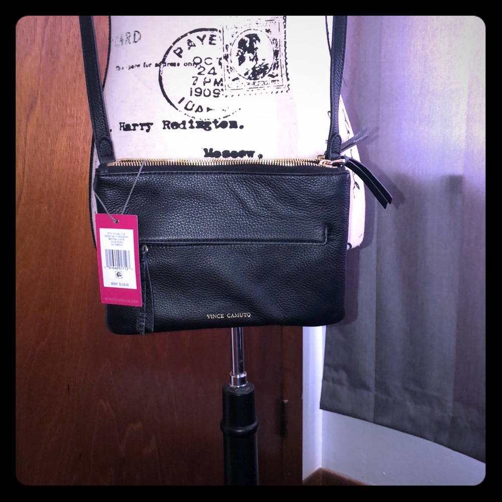 NWT!! Vince Camuto three pocket crossbody!